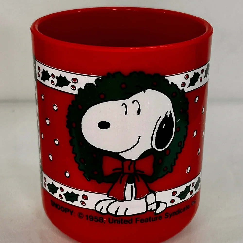 Snoopy 3-Piece Holiday Red Bath Set Vtg 90’s